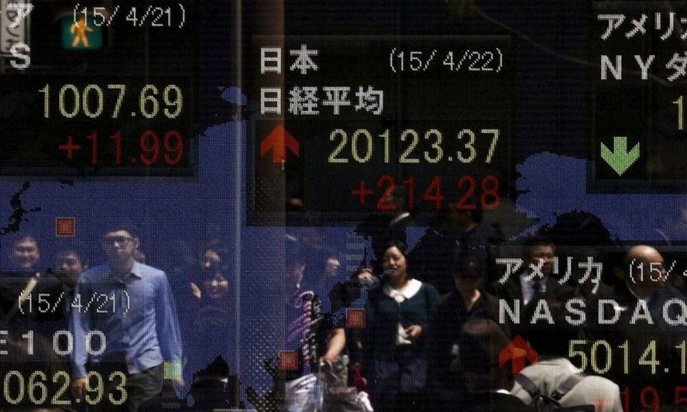Asian Stocks Up, but Persistent Inflation and China Data Concerns Remain